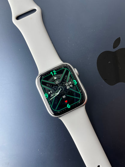 Y1 Smart Watch (3M Warranty)